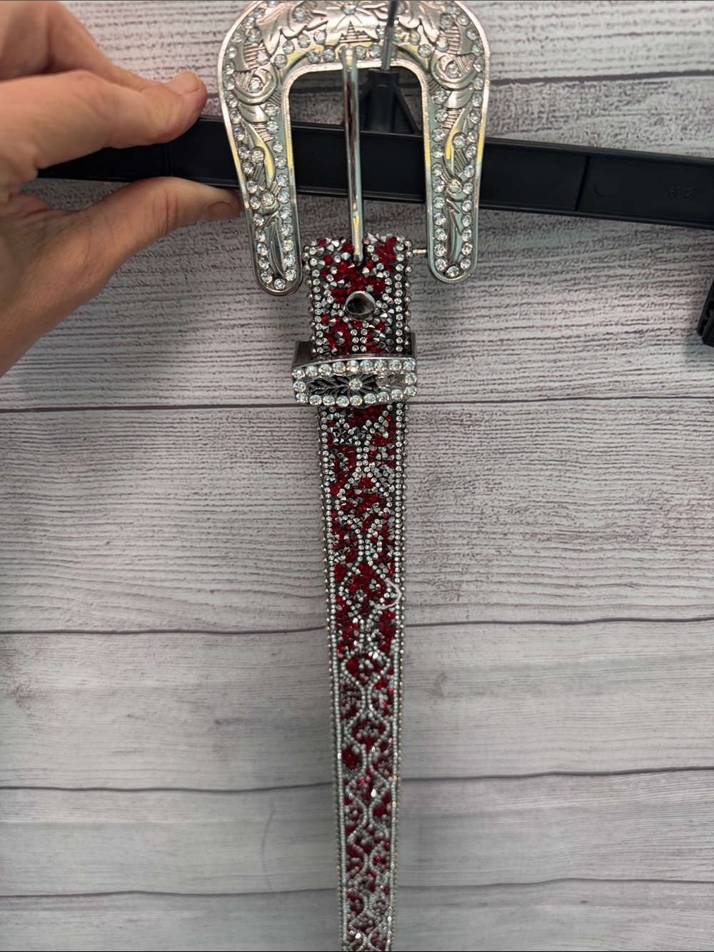 Rhinestone Red & Silver Western-Style Women's Belt❤️🩶✨